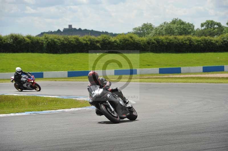 Motorcycle action photographs;donington;donington park leicestershire;donington photographs;event digital images;eventdigitalimages;no limits trackday;peter wileman photography;trackday;trackday digital images;trackday photos