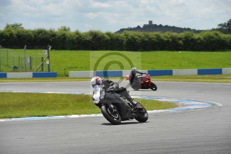 Motorcycle action photographs;donington;donington park leicestershire;donington photographs;event digital images;eventdigitalimages;no limits trackday;peter wileman photography;trackday;trackday digital images;trackday photos