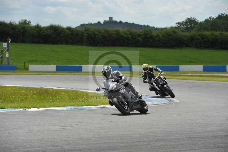 Motorcycle action photographs;donington;donington park leicestershire;donington photographs;event digital images;eventdigitalimages;no limits trackday;peter wileman photography;trackday;trackday digital images;trackday photos