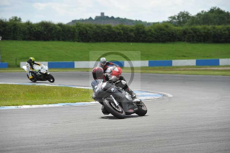 Motorcycle action photographs;donington;donington park leicestershire;donington photographs;event digital images;eventdigitalimages;no limits trackday;peter wileman photography;trackday;trackday digital images;trackday photos