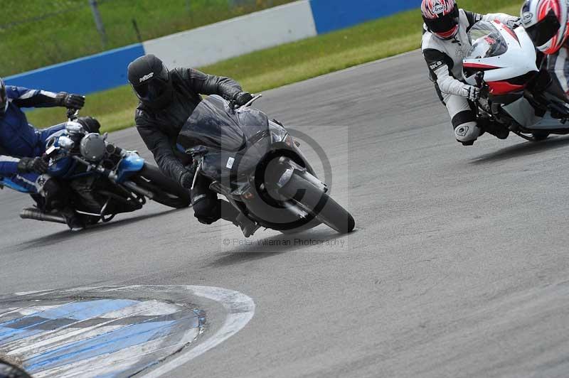 Motorcycle action photographs;donington;donington park leicestershire;donington photographs;event digital images;eventdigitalimages;no limits trackday;peter wileman photography;trackday;trackday digital images;trackday photos