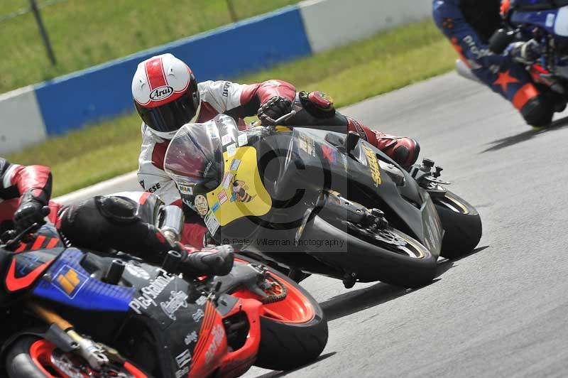Motorcycle action photographs;donington;donington park leicestershire;donington photographs;event digital images;eventdigitalimages;no limits trackday;peter wileman photography;trackday;trackday digital images;trackday photos