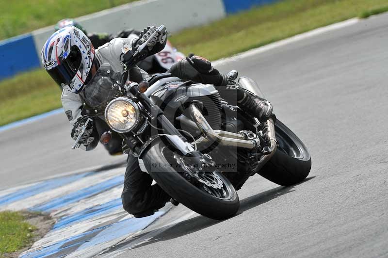Motorcycle action photographs;donington;donington park leicestershire;donington photographs;event digital images;eventdigitalimages;no limits trackday;peter wileman photography;trackday;trackday digital images;trackday photos
