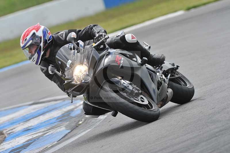 Motorcycle action photographs;donington;donington park leicestershire;donington photographs;event digital images;eventdigitalimages;no limits trackday;peter wileman photography;trackday;trackday digital images;trackday photos