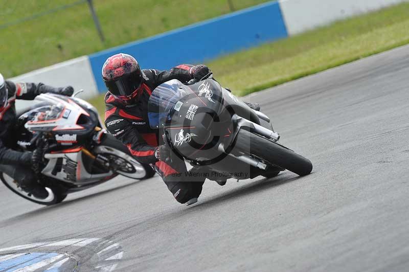Motorcycle action photographs;donington;donington park leicestershire;donington photographs;event digital images;eventdigitalimages;no limits trackday;peter wileman photography;trackday;trackday digital images;trackday photos