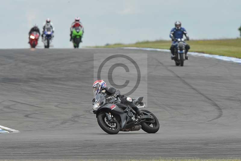 Motorcycle action photographs;donington;donington park leicestershire;donington photographs;event digital images;eventdigitalimages;no limits trackday;peter wileman photography;trackday;trackday digital images;trackday photos