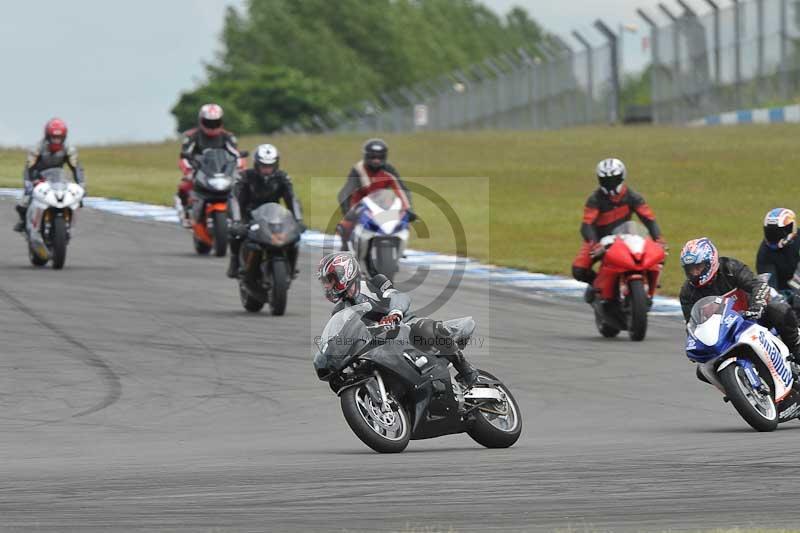 Motorcycle action photographs;donington;donington park leicestershire;donington photographs;event digital images;eventdigitalimages;no limits trackday;peter wileman photography;trackday;trackday digital images;trackday photos