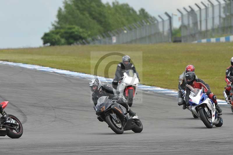 Motorcycle action photographs;donington;donington park leicestershire;donington photographs;event digital images;eventdigitalimages;no limits trackday;peter wileman photography;trackday;trackday digital images;trackday photos