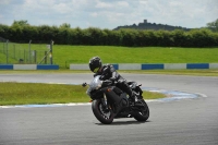 Motorcycle-action-photographs;donington;donington-park-leicestershire;donington-photographs;event-digital-images;eventdigitalimages;no-limits-trackday;peter-wileman-photography;trackday;trackday-digital-images;trackday-photos