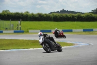 Motorcycle-action-photographs;donington;donington-park-leicestershire;donington-photographs;event-digital-images;eventdigitalimages;no-limits-trackday;peter-wileman-photography;trackday;trackday-digital-images;trackday-photos