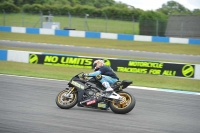 Motorcycle-action-photographs;donington;donington-park-leicestershire;donington-photographs;event-digital-images;eventdigitalimages;no-limits-trackday;peter-wileman-photography;trackday;trackday-digital-images;trackday-photos