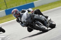 Motorcycle-action-photographs;donington;donington-park-leicestershire;donington-photographs;event-digital-images;eventdigitalimages;no-limits-trackday;peter-wileman-photography;trackday;trackday-digital-images;trackday-photos