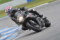 Motorcycle-action-photographs;donington;donington-park-leicestershire;donington-photographs;event-digital-images;eventdigitalimages;no-limits-trackday;peter-wileman-photography;trackday;trackday-digital-images;trackday-photos