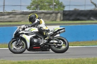 Motorcycle-action-photographs;donington;donington-park-leicestershire;donington-photographs;event-digital-images;eventdigitalimages;no-limits-trackday;peter-wileman-photography;trackday;trackday-digital-images;trackday-photos
