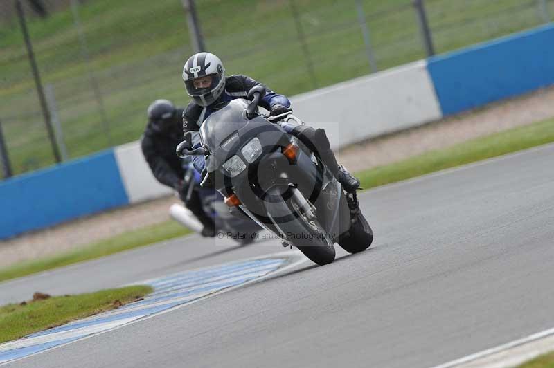 Motorcycle action photographs;donington;donington park leicestershire;donington photographs;event digital images;eventdigitalimages;no limits trackday;peter wileman photography;trackday;trackday digital images;trackday photos