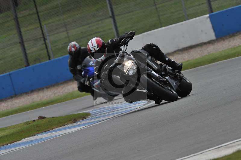 Motorcycle action photographs;donington;donington park leicestershire;donington photographs;event digital images;eventdigitalimages;no limits trackday;peter wileman photography;trackday;trackday digital images;trackday photos