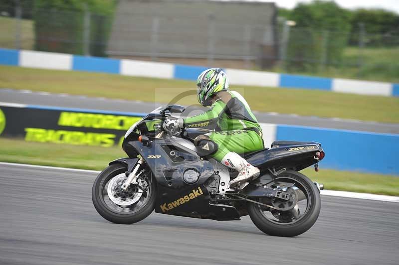 Motorcycle action photographs;donington;donington park leicestershire;donington photographs;event digital images;eventdigitalimages;no limits trackday;peter wileman photography;trackday;trackday digital images;trackday photos