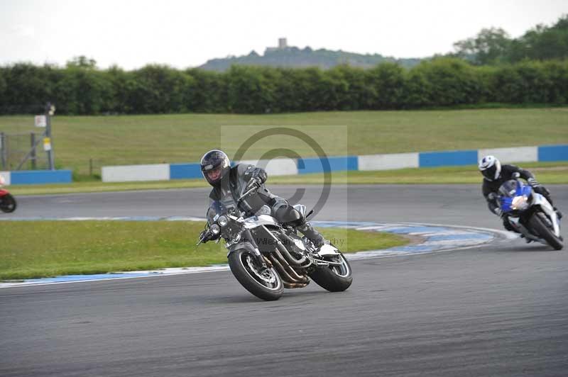 Motorcycle action photographs;donington;donington park leicestershire;donington photographs;event digital images;eventdigitalimages;no limits trackday;peter wileman photography;trackday;trackday digital images;trackday photos