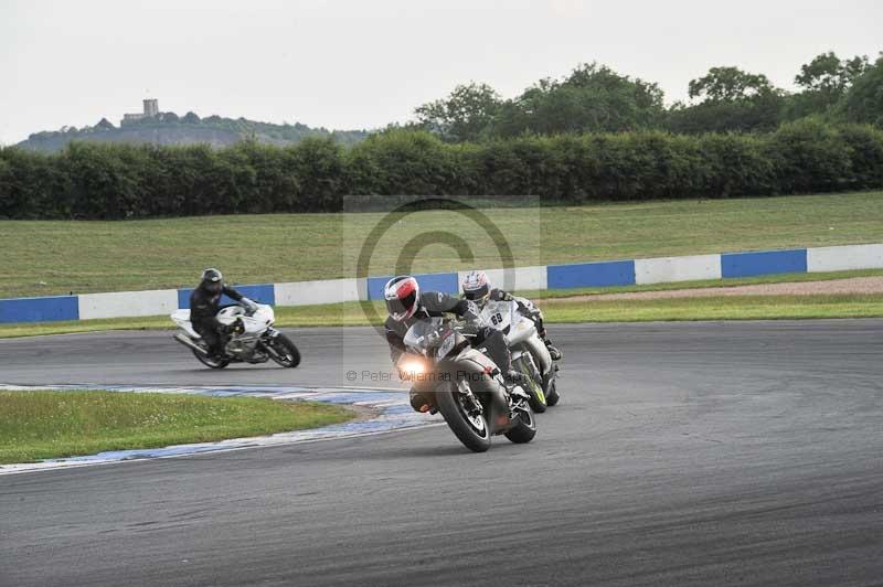 Motorcycle action photographs;donington;donington park leicestershire;donington photographs;event digital images;eventdigitalimages;no limits trackday;peter wileman photography;trackday;trackday digital images;trackday photos