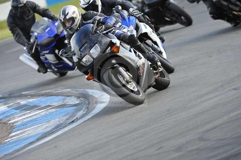 Motorcycle action photographs;donington;donington park leicestershire;donington photographs;event digital images;eventdigitalimages;no limits trackday;peter wileman photography;trackday;trackday digital images;trackday photos