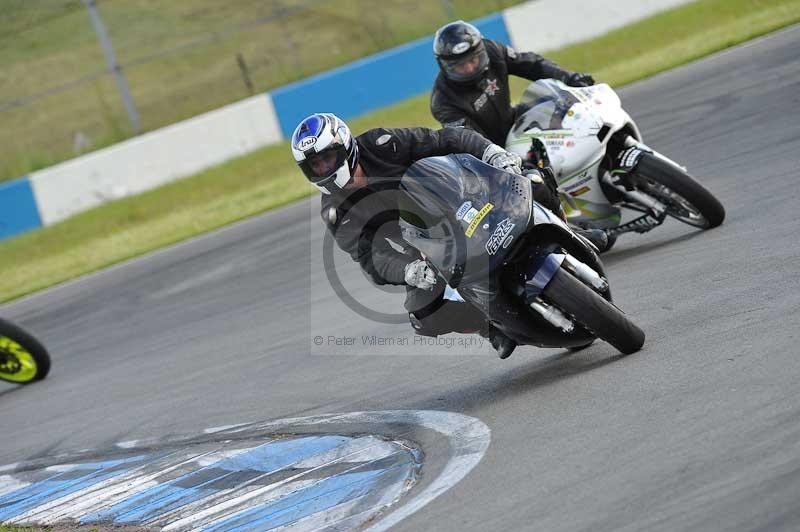 Motorcycle action photographs;donington;donington park leicestershire;donington photographs;event digital images;eventdigitalimages;no limits trackday;peter wileman photography;trackday;trackday digital images;trackday photos