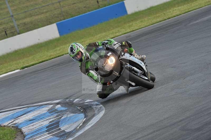 Motorcycle action photographs;donington;donington park leicestershire;donington photographs;event digital images;eventdigitalimages;no limits trackday;peter wileman photography;trackday;trackday digital images;trackday photos