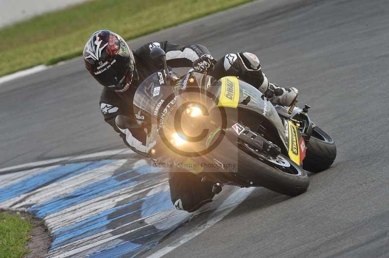 Motorcycle action photographs;donington;donington park leicestershire;donington photographs;event digital images;eventdigitalimages;no limits trackday;peter wileman photography;trackday;trackday digital images;trackday photos