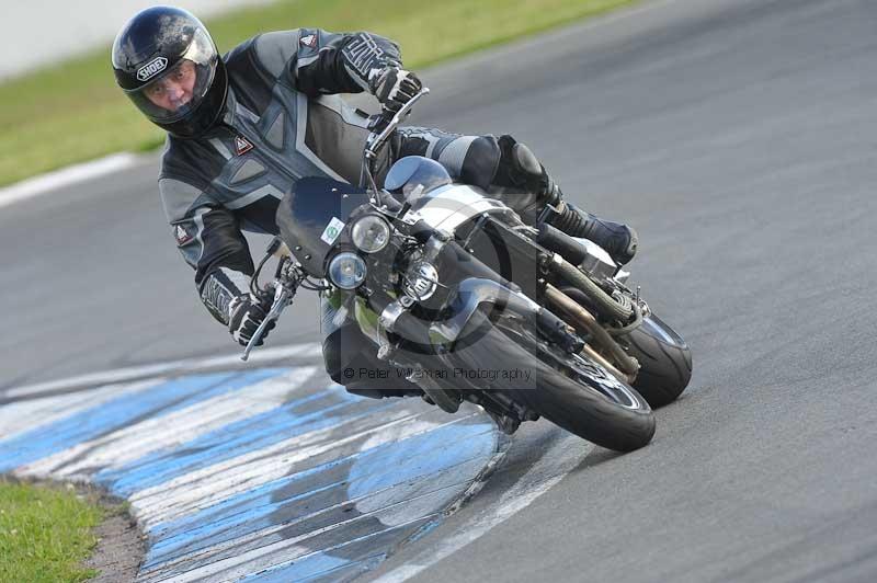 Motorcycle action photographs;donington;donington park leicestershire;donington photographs;event digital images;eventdigitalimages;no limits trackday;peter wileman photography;trackday;trackday digital images;trackday photos