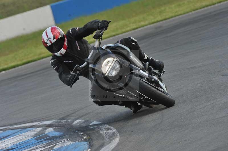 Motorcycle action photographs;donington;donington park leicestershire;donington photographs;event digital images;eventdigitalimages;no limits trackday;peter wileman photography;trackday;trackday digital images;trackday photos