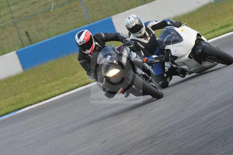 Motorcycle action photographs;donington;donington park leicestershire;donington photographs;event digital images;eventdigitalimages;no limits trackday;peter wileman photography;trackday;trackday digital images;trackday photos