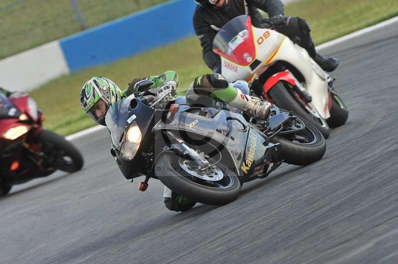 Motorcycle action photographs;donington;donington park leicestershire;donington photographs;event digital images;eventdigitalimages;no limits trackday;peter wileman photography;trackday;trackday digital images;trackday photos