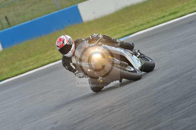 Motorcycle action photographs;donington;donington park leicestershire;donington photographs;event digital images;eventdigitalimages;no limits trackday;peter wileman photography;trackday;trackday digital images;trackday photos