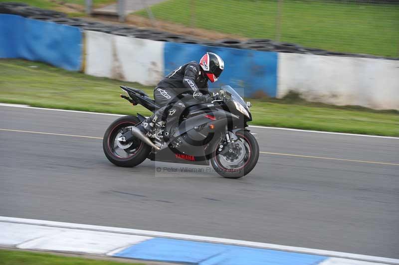 Motorcycle action photographs;donington;donington park leicestershire;donington photographs;event digital images;eventdigitalimages;no limits trackday;peter wileman photography;trackday;trackday digital images;trackday photos