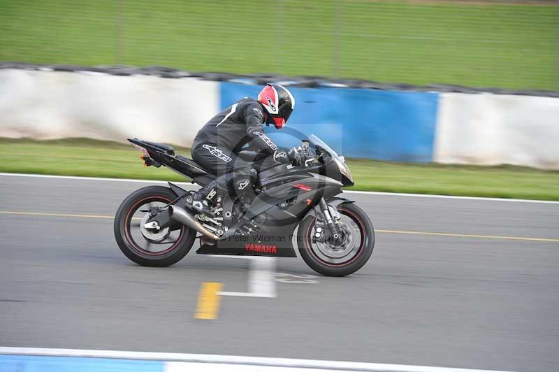 Motorcycle action photographs;donington;donington park leicestershire;donington photographs;event digital images;eventdigitalimages;no limits trackday;peter wileman photography;trackday;trackday digital images;trackday photos
