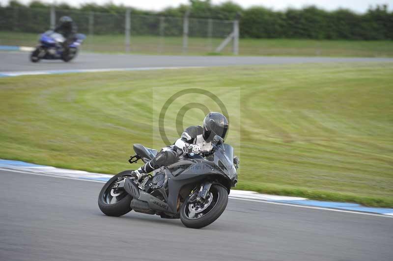 Motorcycle action photographs;donington;donington park leicestershire;donington photographs;event digital images;eventdigitalimages;no limits trackday;peter wileman photography;trackday;trackday digital images;trackday photos