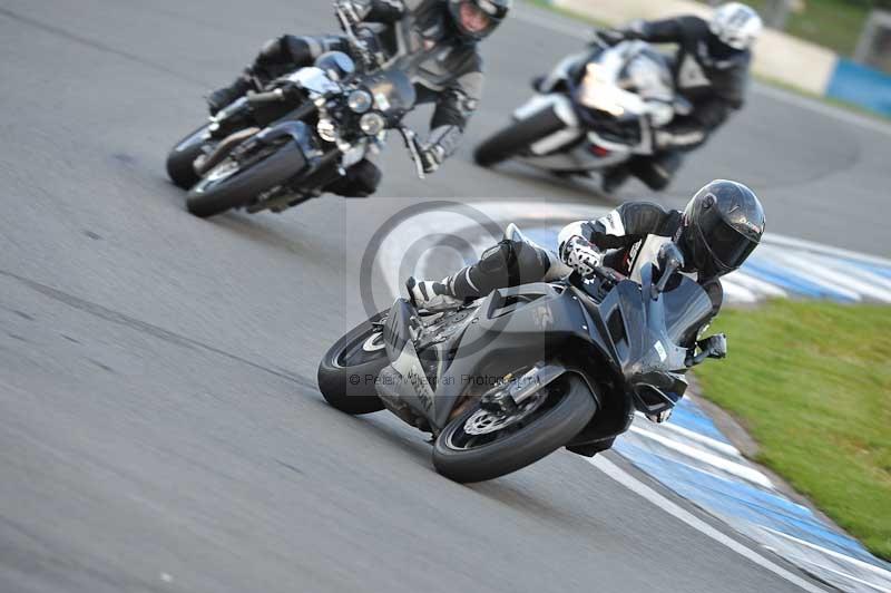 Motorcycle action photographs;donington;donington park leicestershire;donington photographs;event digital images;eventdigitalimages;no limits trackday;peter wileman photography;trackday;trackday digital images;trackday photos