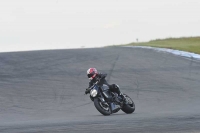 Motorcycle-action-photographs;donington;donington-park-leicestershire;donington-photographs;event-digital-images;eventdigitalimages;no-limits-trackday;peter-wileman-photography;trackday;trackday-digital-images;trackday-photos