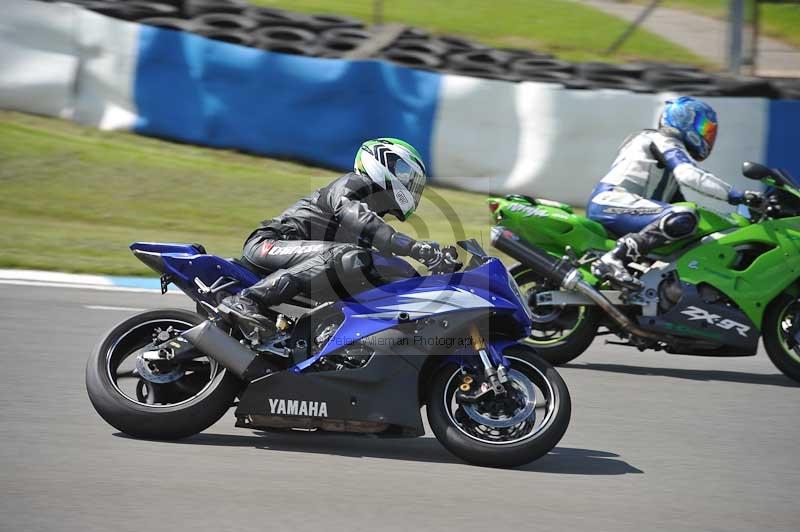 Motorcycle action photographs;donington;donington park leicestershire;donington photographs;event digital images;eventdigitalimages;no limits trackday;peter wileman photography;trackday;trackday digital images;trackday photos