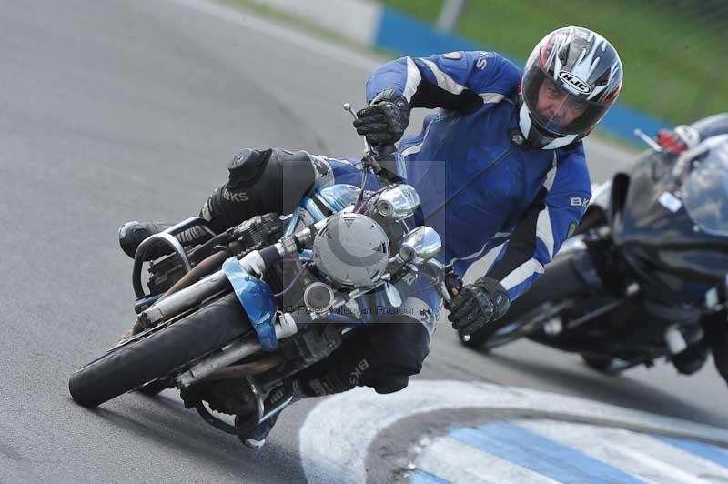 Motorcycle action photographs;donington;donington park leicestershire;donington photographs;event digital images;eventdigitalimages;no limits trackday;peter wileman photography;trackday;trackday digital images;trackday photos