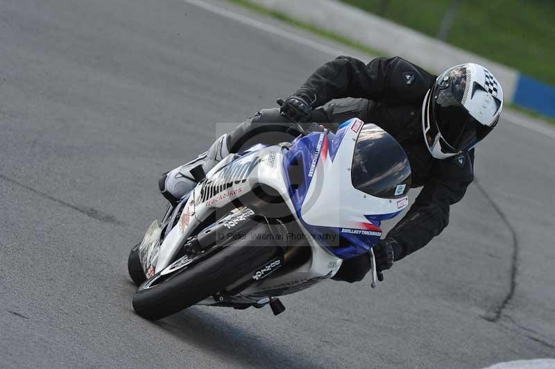 Motorcycle action photographs;donington;donington park leicestershire;donington photographs;event digital images;eventdigitalimages;no limits trackday;peter wileman photography;trackday;trackday digital images;trackday photos