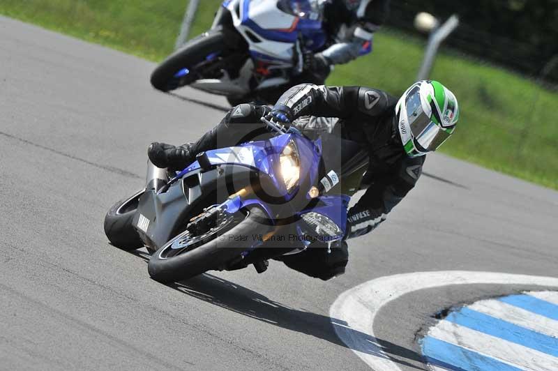 Motorcycle action photographs;donington;donington park leicestershire;donington photographs;event digital images;eventdigitalimages;no limits trackday;peter wileman photography;trackday;trackday digital images;trackday photos