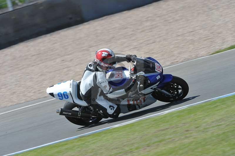 Motorcycle action photographs;donington;donington park leicestershire;donington photographs;event digital images;eventdigitalimages;no limits trackday;peter wileman photography;trackday;trackday digital images;trackday photos