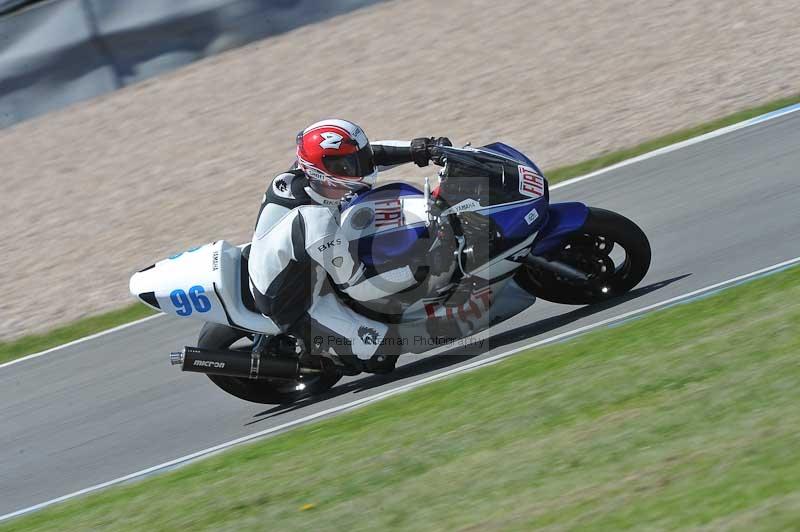 Motorcycle action photographs;donington;donington park leicestershire;donington photographs;event digital images;eventdigitalimages;no limits trackday;peter wileman photography;trackday;trackday digital images;trackday photos