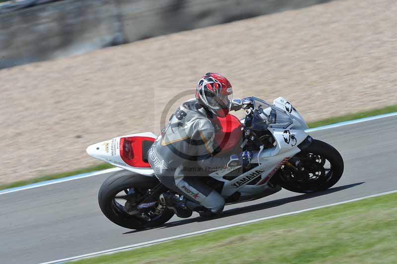 Motorcycle action photographs;donington;donington park leicestershire;donington photographs;event digital images;eventdigitalimages;no limits trackday;peter wileman photography;trackday;trackday digital images;trackday photos
