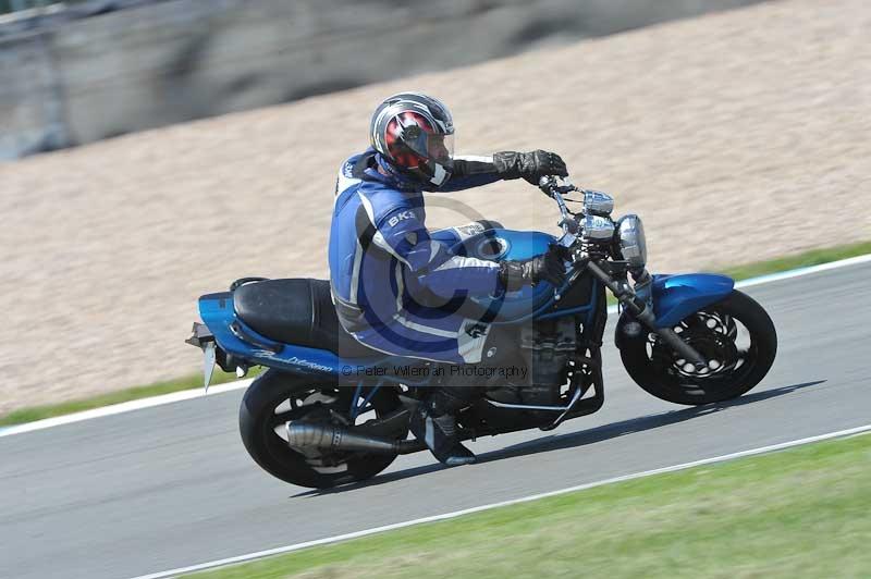 Motorcycle action photographs;donington;donington park leicestershire;donington photographs;event digital images;eventdigitalimages;no limits trackday;peter wileman photography;trackday;trackday digital images;trackday photos