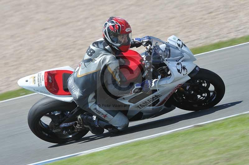 Motorcycle action photographs;donington;donington park leicestershire;donington photographs;event digital images;eventdigitalimages;no limits trackday;peter wileman photography;trackday;trackday digital images;trackday photos