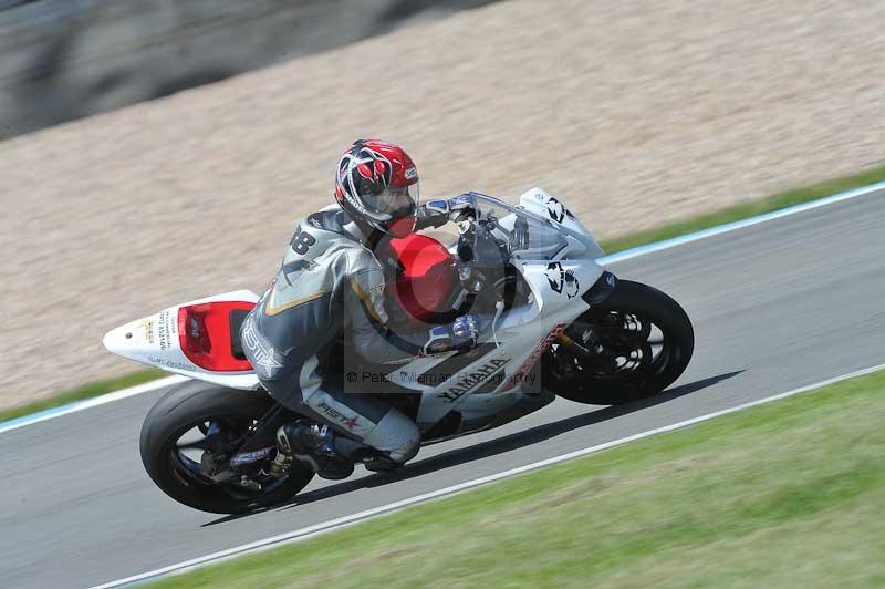 Motorcycle action photographs;donington;donington park leicestershire;donington photographs;event digital images;eventdigitalimages;no limits trackday;peter wileman photography;trackday;trackday digital images;trackday photos