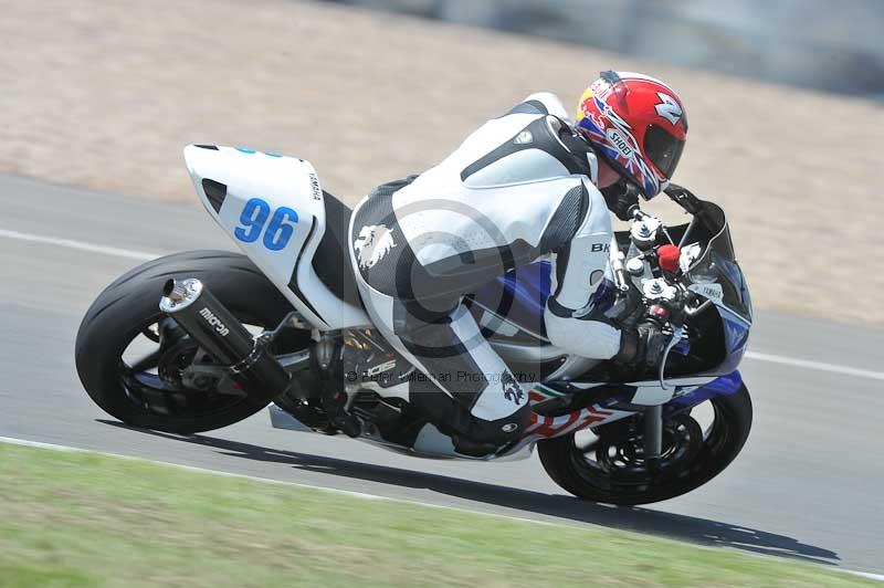 Motorcycle action photographs;donington;donington park leicestershire;donington photographs;event digital images;eventdigitalimages;no limits trackday;peter wileman photography;trackday;trackday digital images;trackday photos