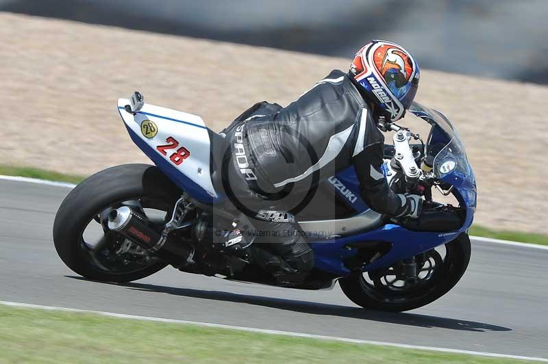 Motorcycle action photographs;donington;donington park leicestershire;donington photographs;event digital images;eventdigitalimages;no limits trackday;peter wileman photography;trackday;trackday digital images;trackday photos