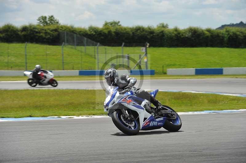 Motorcycle action photographs;donington;donington park leicestershire;donington photographs;event digital images;eventdigitalimages;no limits trackday;peter wileman photography;trackday;trackday digital images;trackday photos